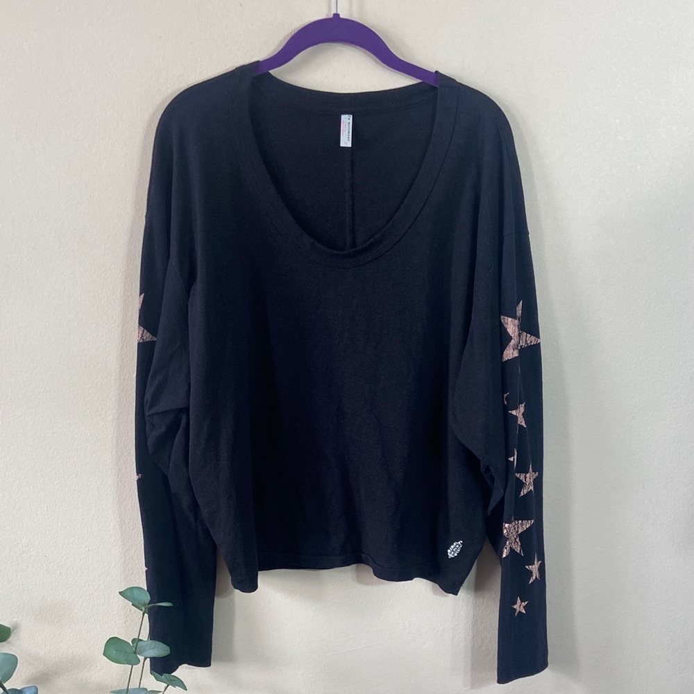 Free People Movement Black Star Sleeve Top Batwing Long Sleeve Large Athleisure